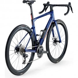 2026 BMC Roadmachine 01 ONE